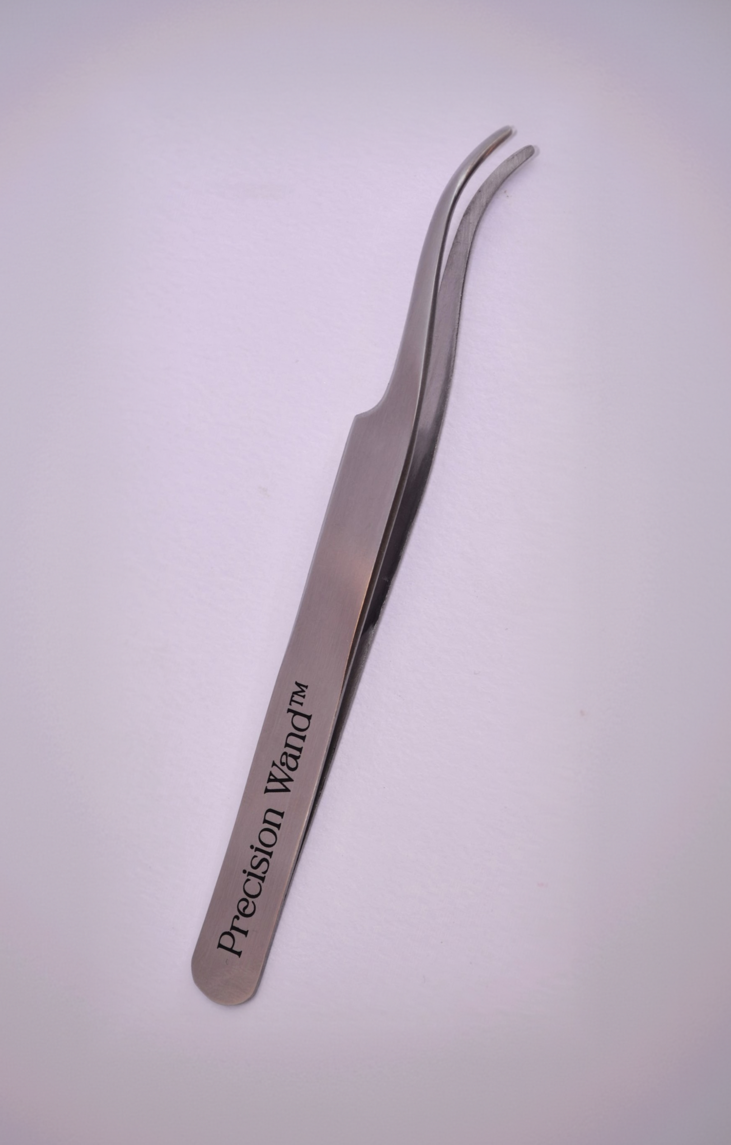 precision wand moxee tweezer - rounded tip with narrow tip for precise application and seamless fuse of the lashes - long wear and waterproof