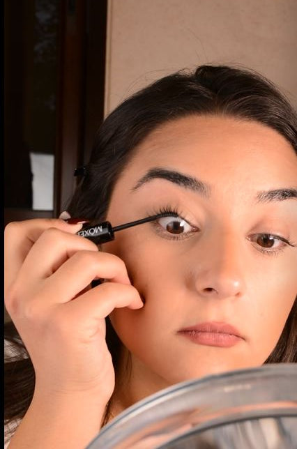 Dual Grip: HOLD & LOCK for Cluster Lashes