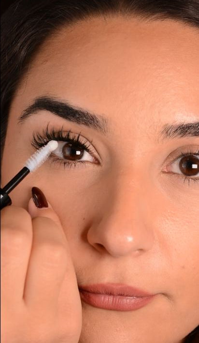 Dual Grip: HOLD & LOCK for Cluster Lashes